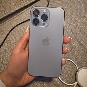 Apple iPhone 13 Pro - 128 GB